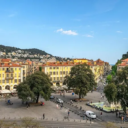 Garibaldi Elegant Duplex With A Soothing View Ac Nice
